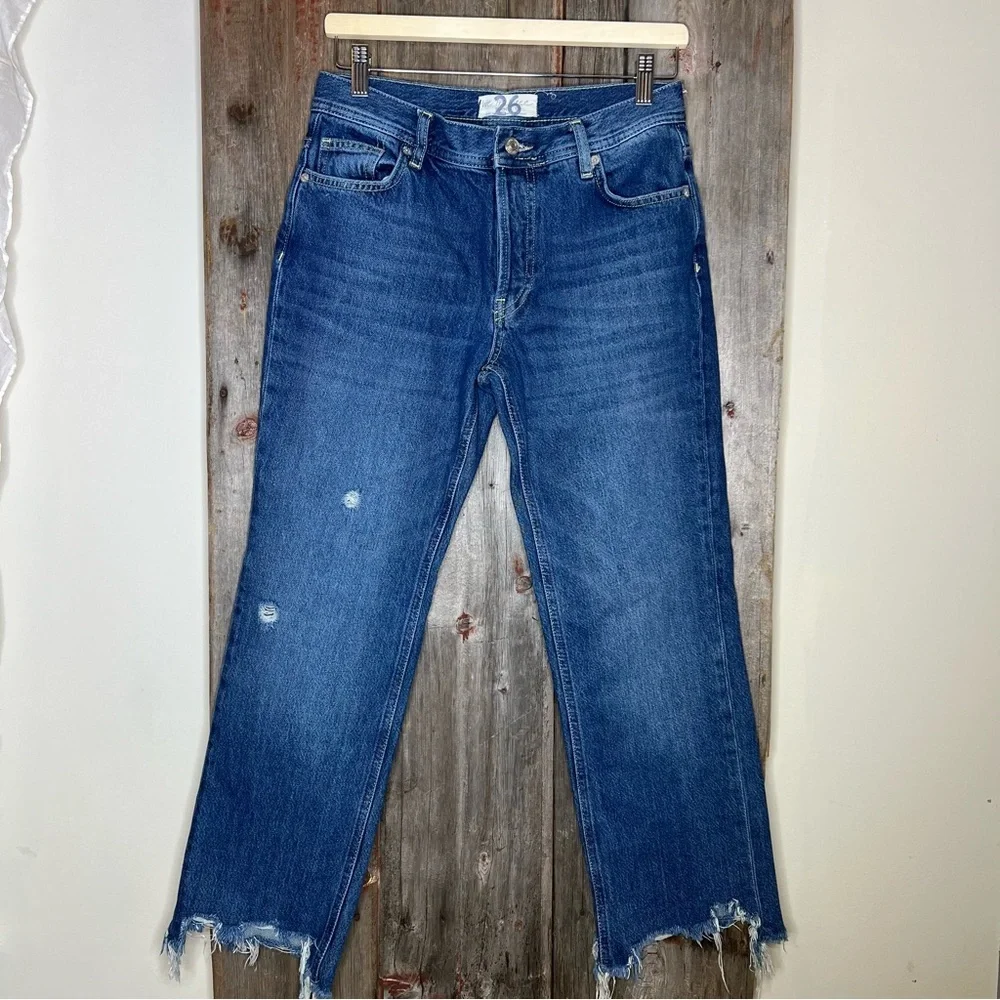 Free People We the Free Maggie Straight Jeans Raw Chewed Hem size 26